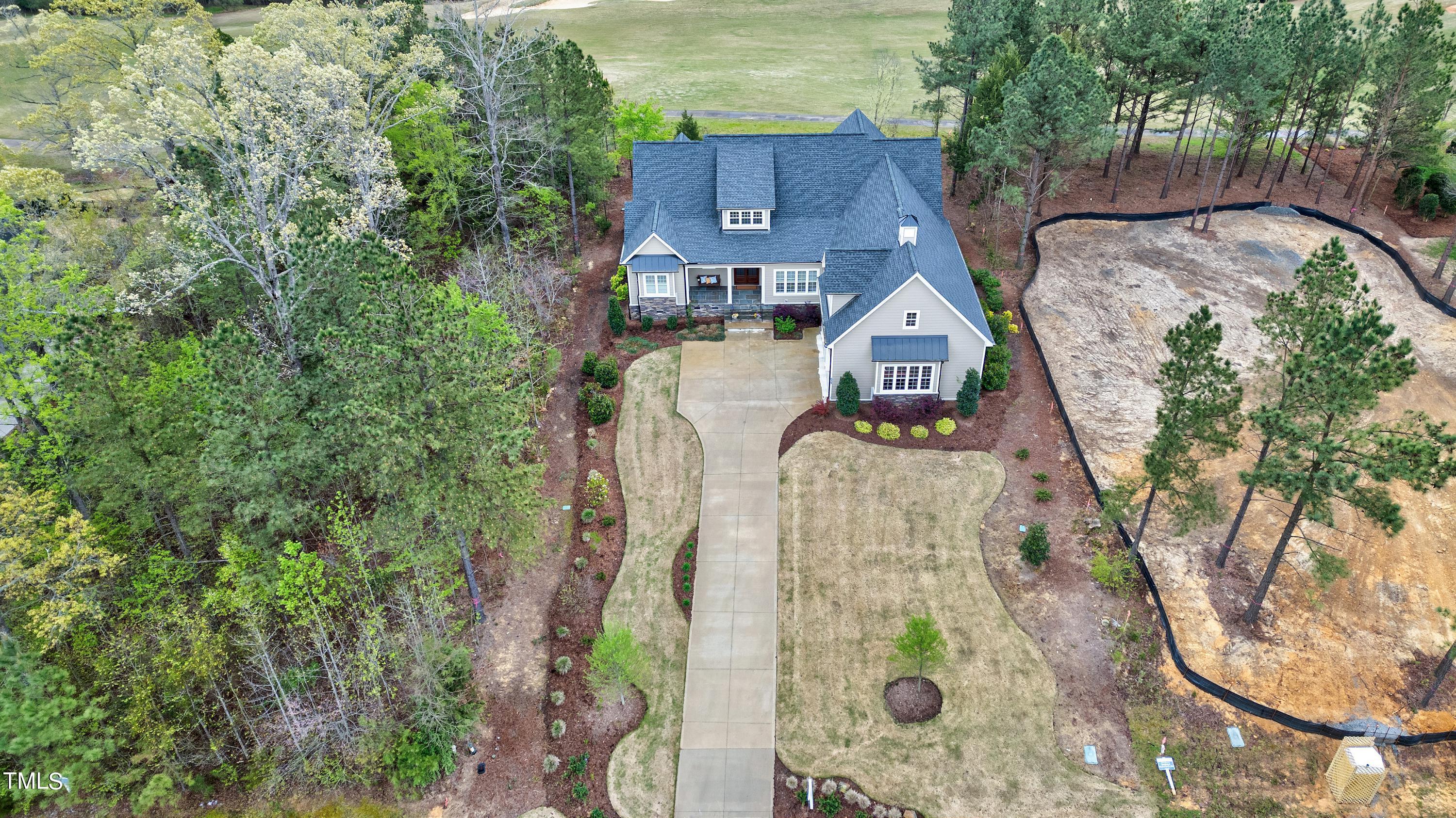 639 Golfers View