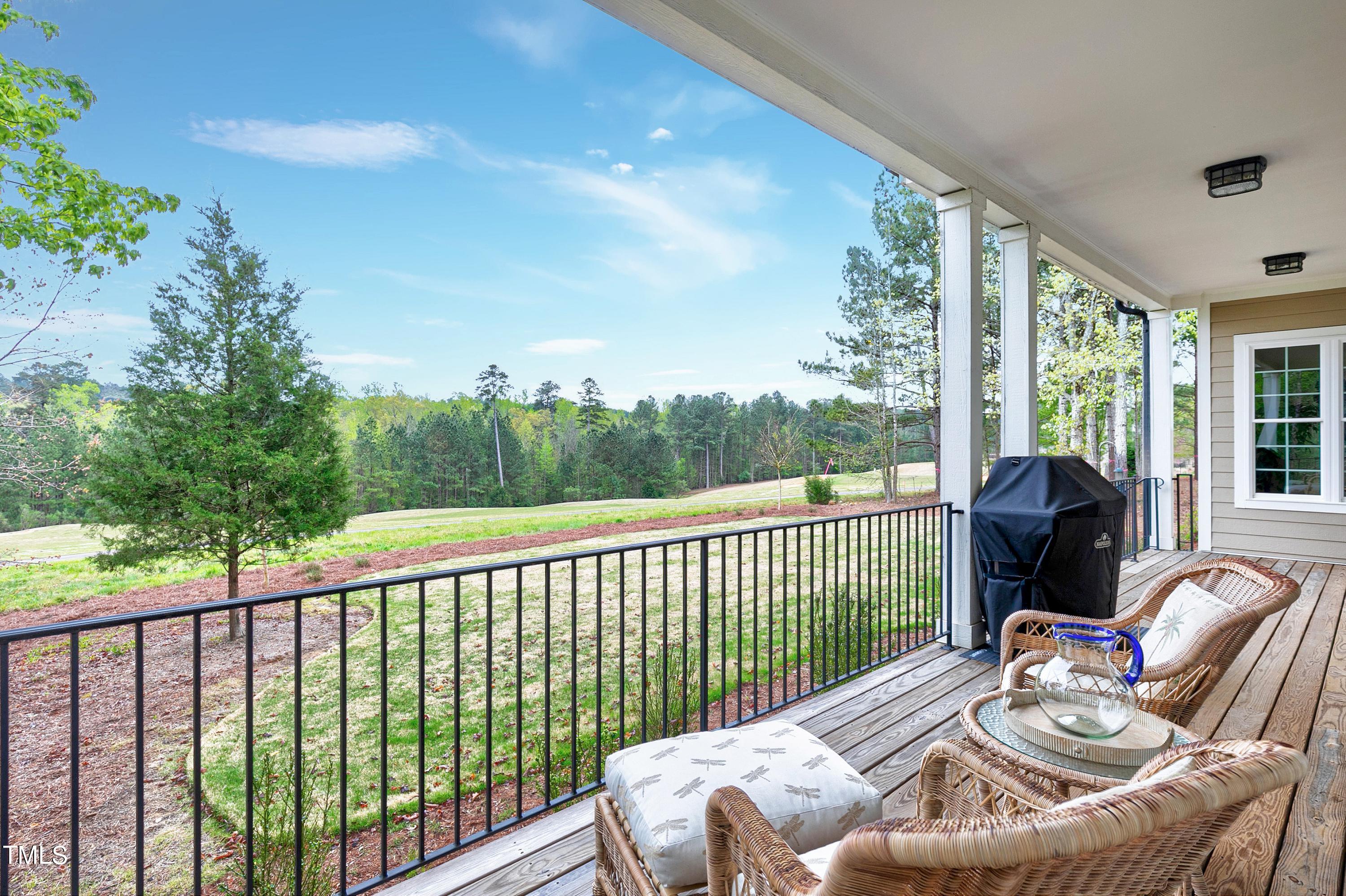 639 Golfers View
