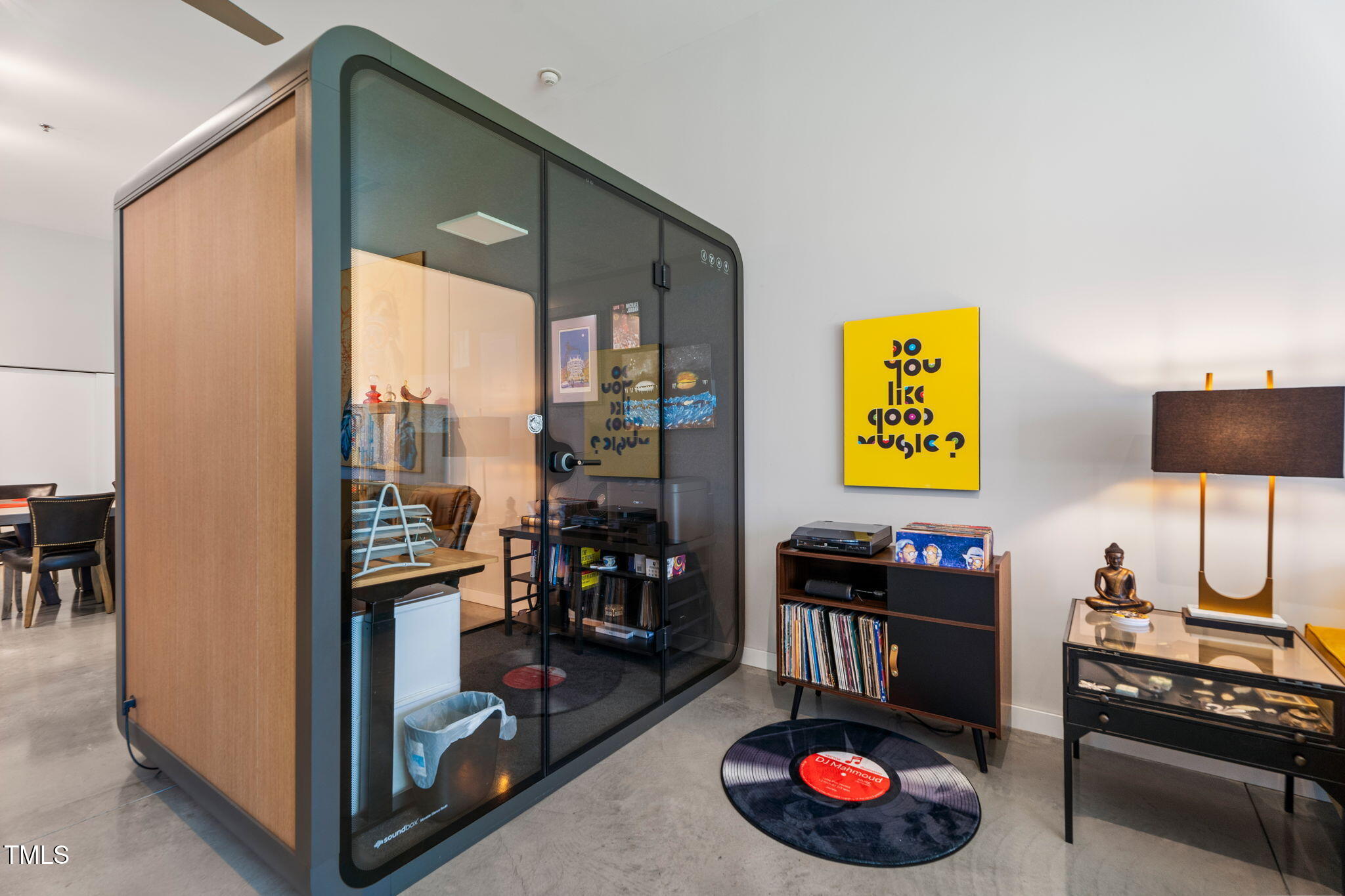 319 Fayetteville Street