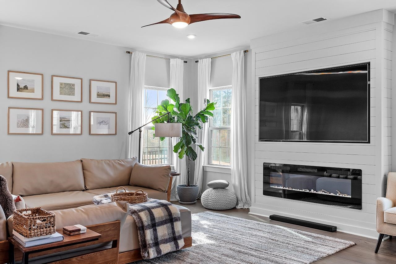 304 Ashlar Court