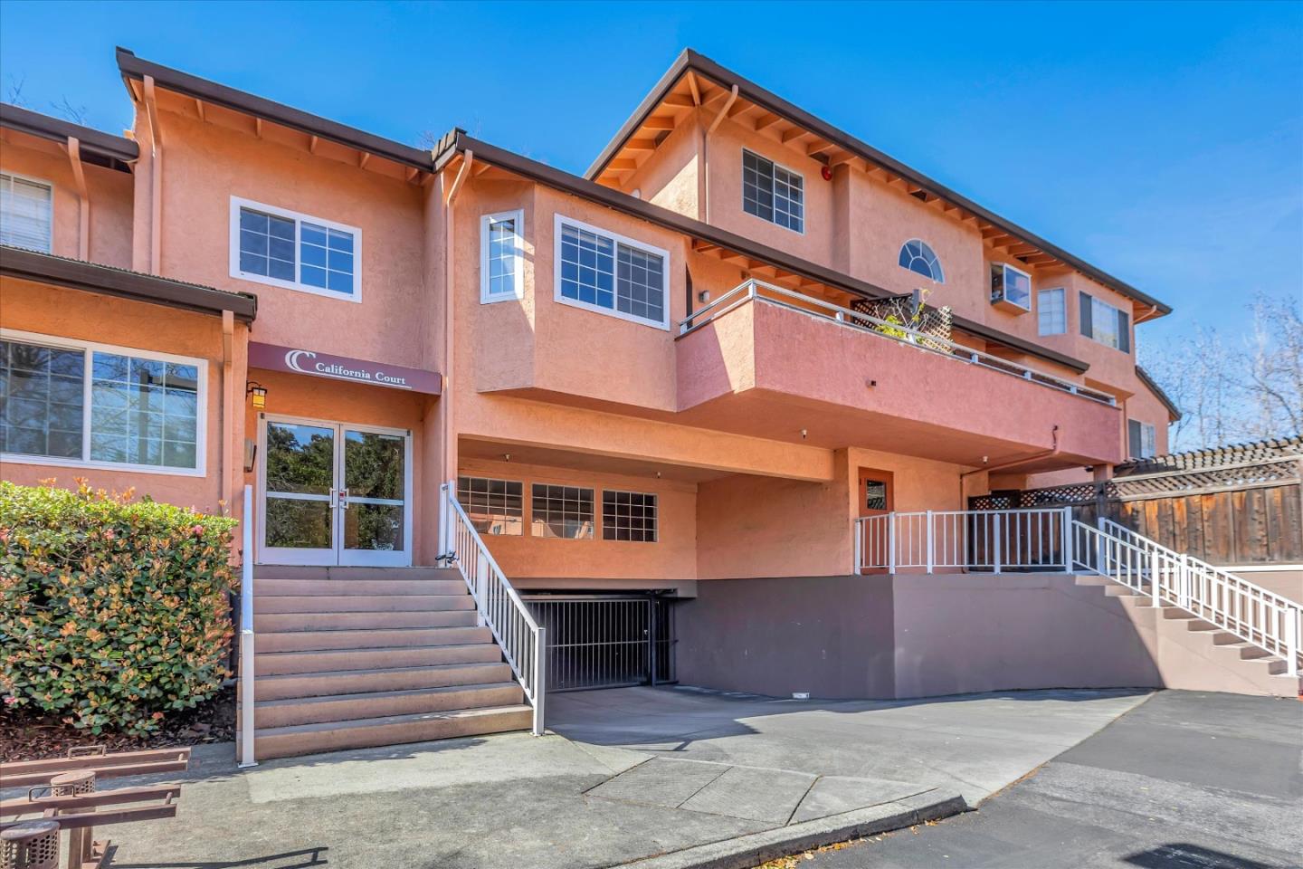 1721 California ST 23
