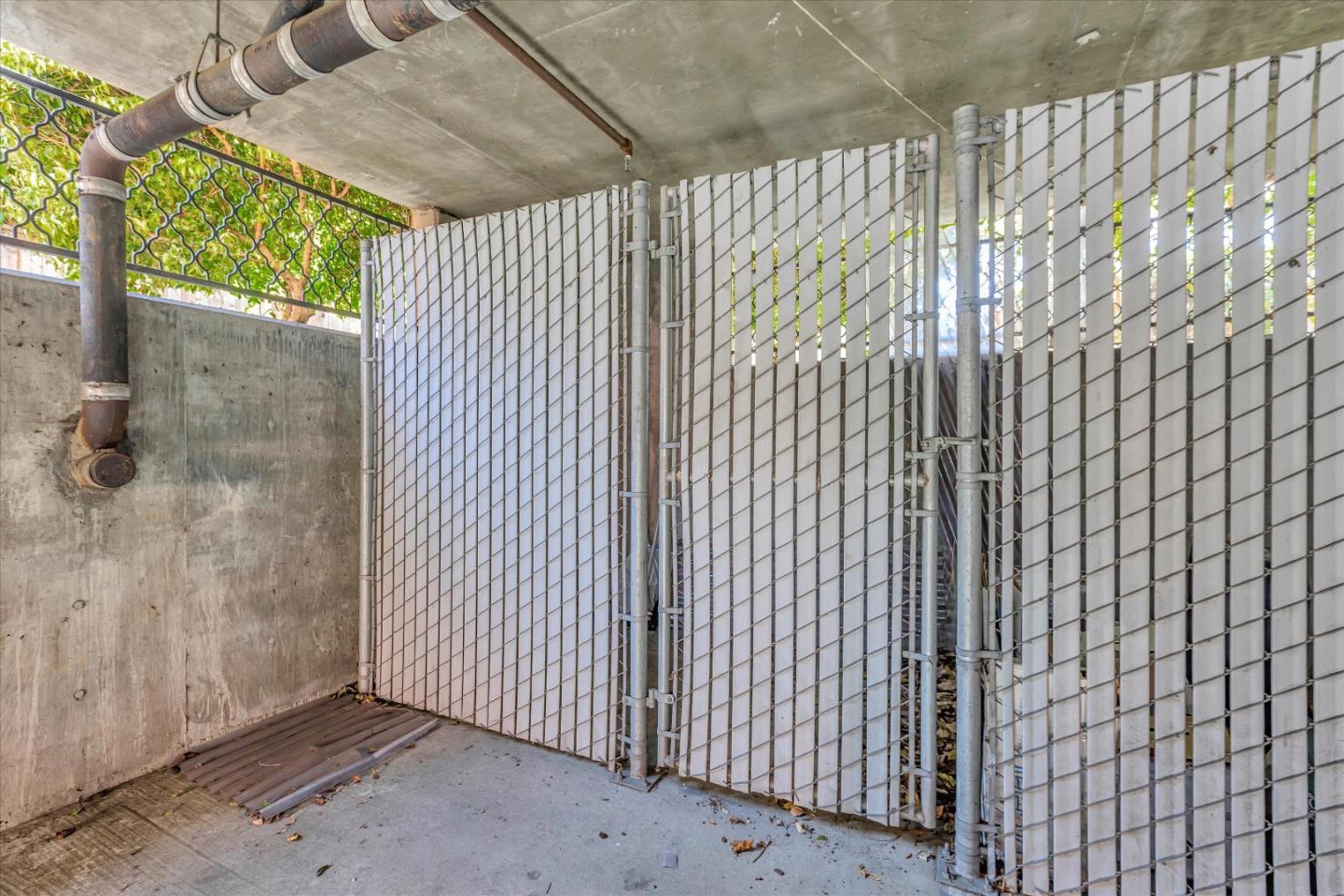 1721 California ST 23