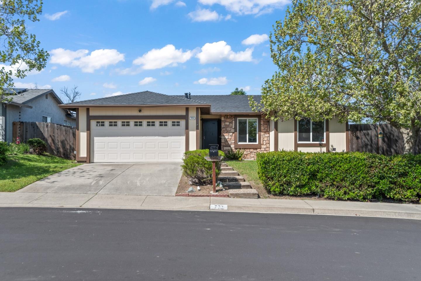 773 Andrea WAY