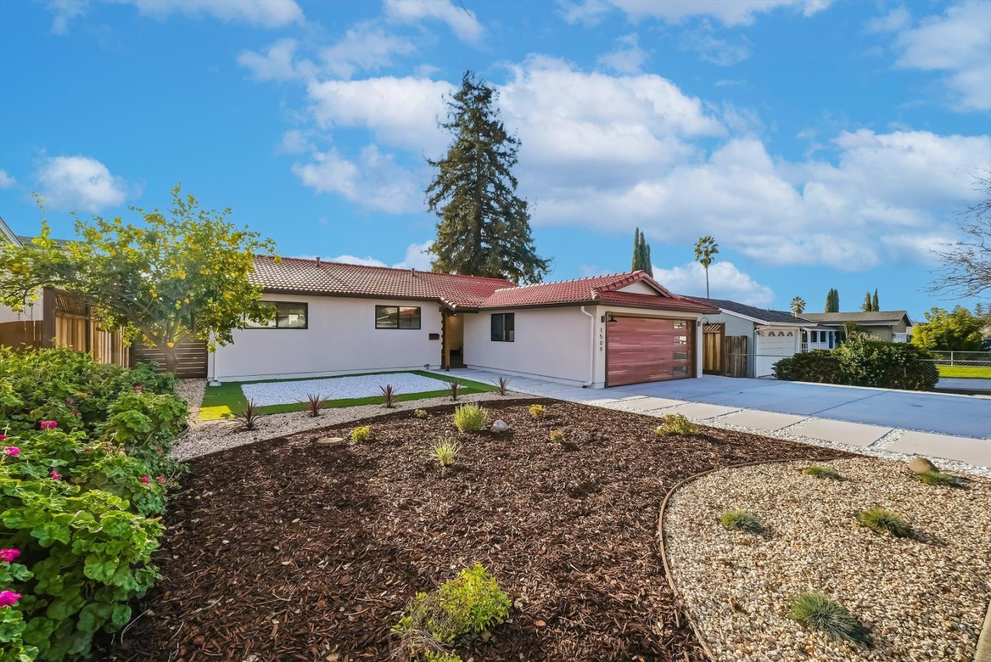 1509 Japaul Lane