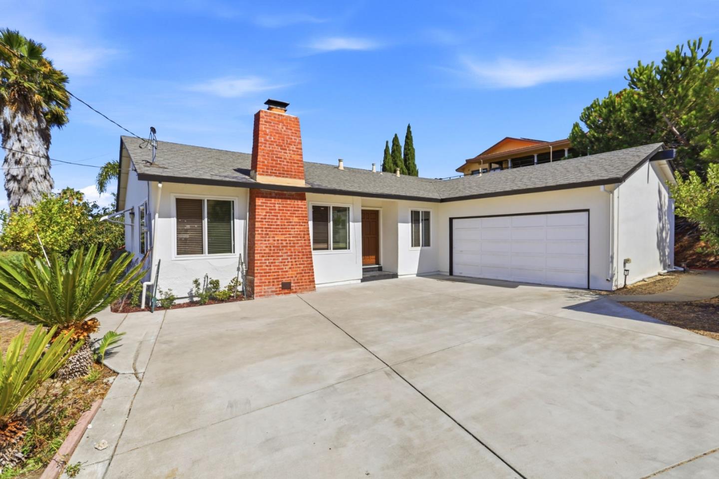 3815 Perie LN