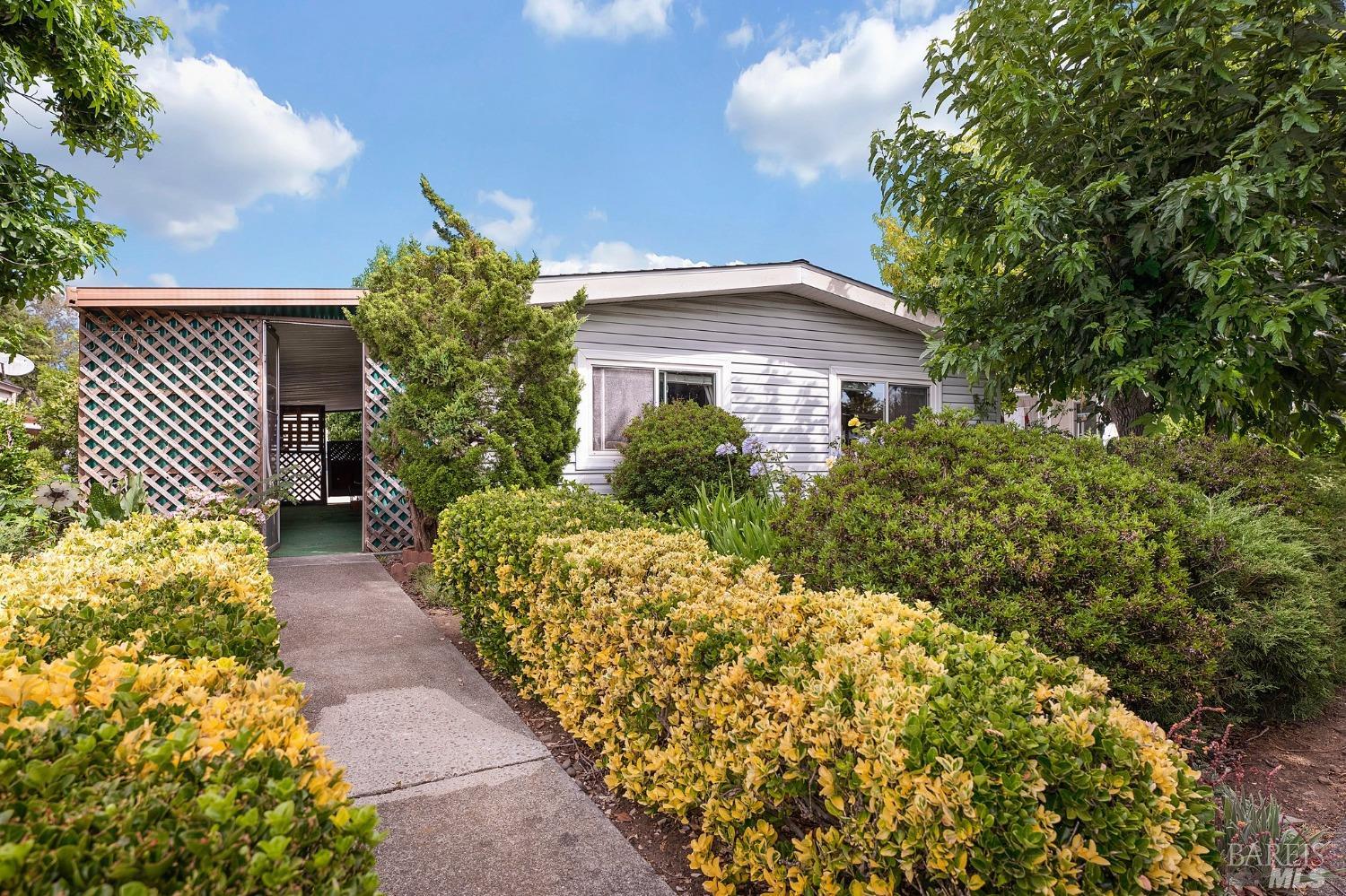 122 Brooktrail Court