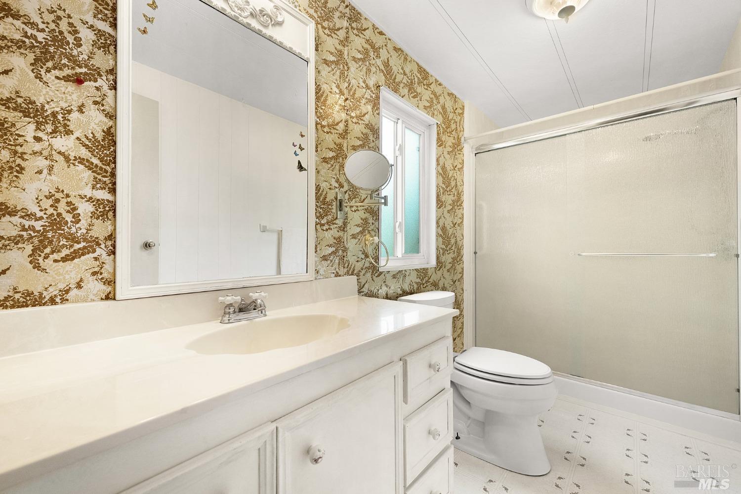 122 Brooktrail Court