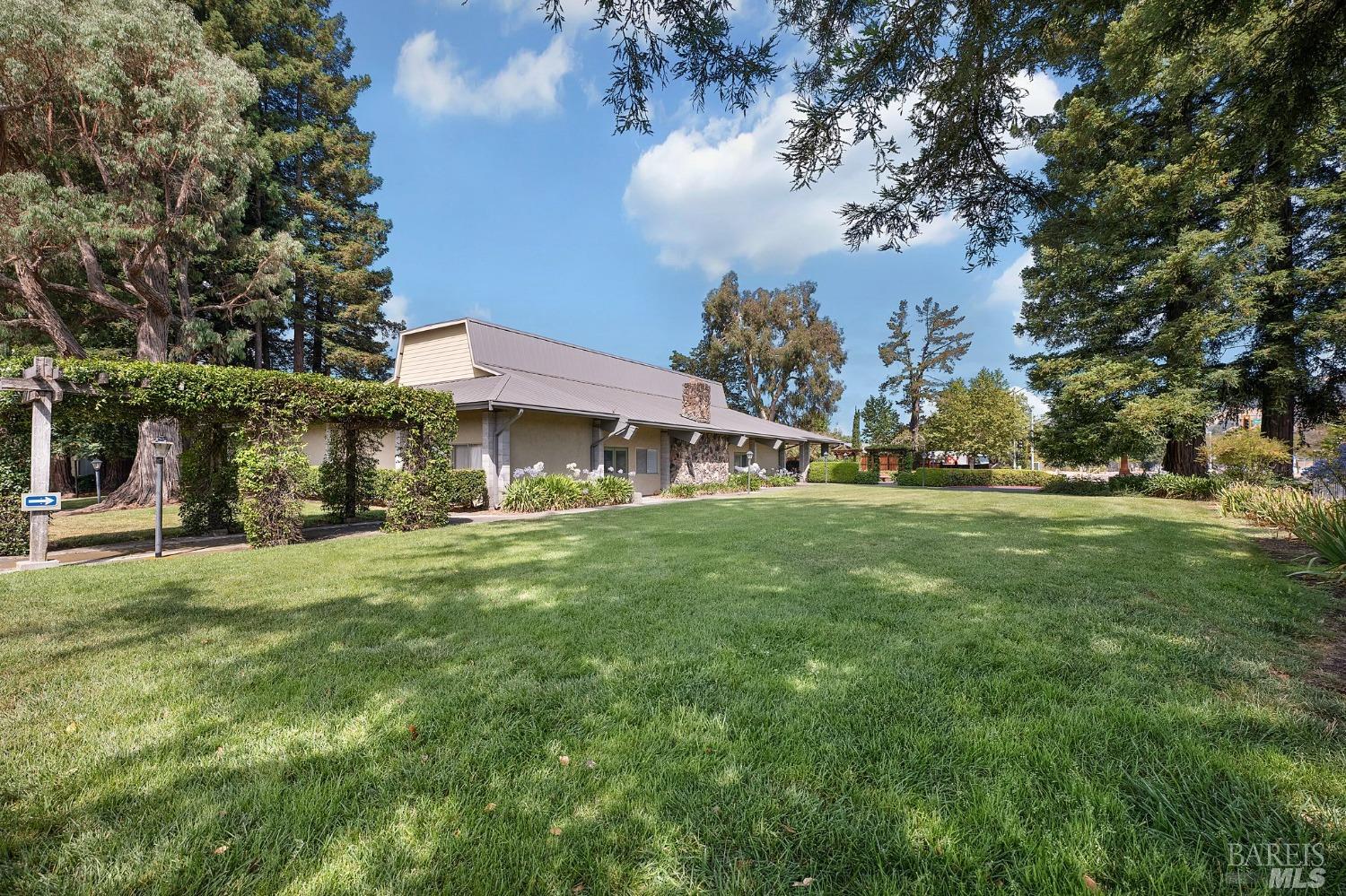 122 Brooktrail Court