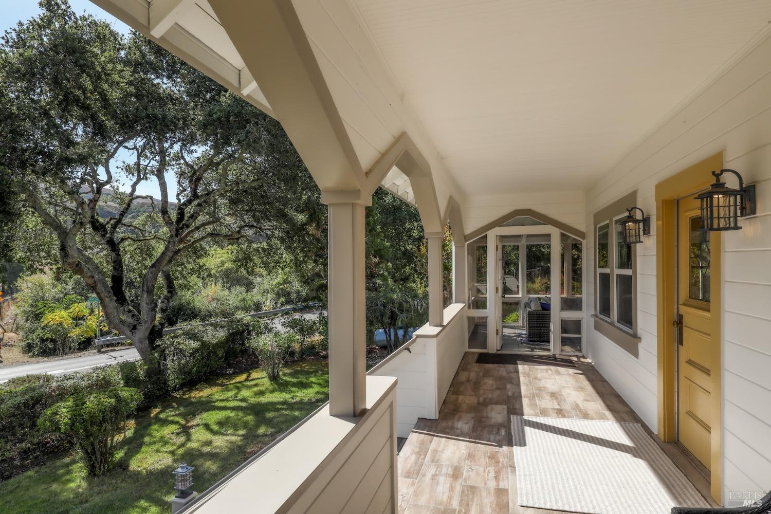 5047 Sonoma Mountain Rd