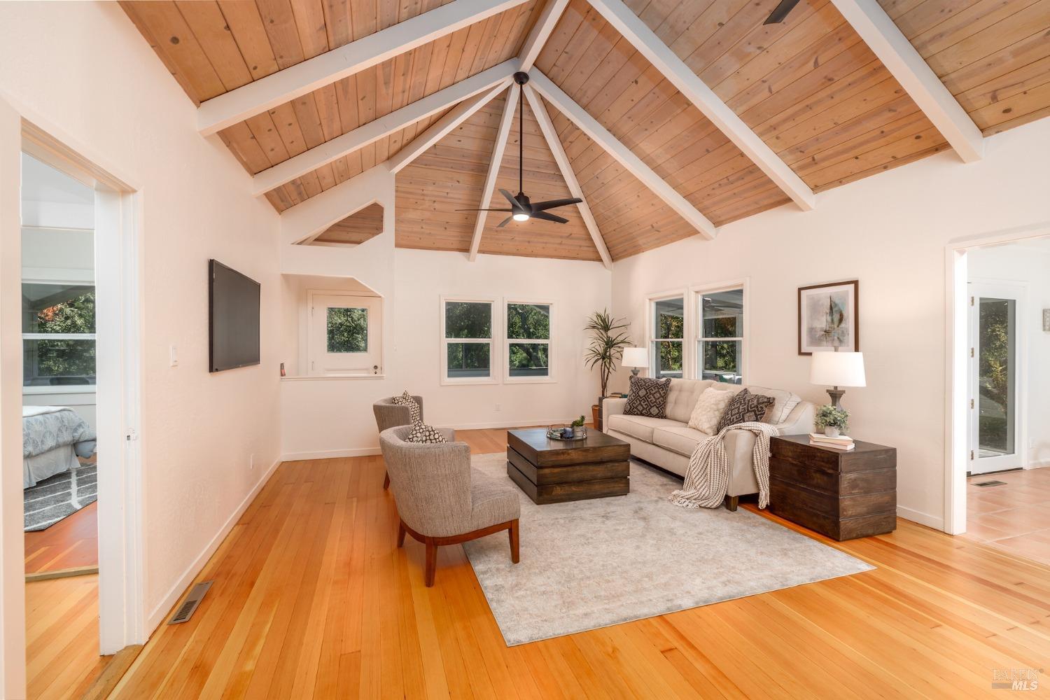 5047 Sonoma Mountain Rd