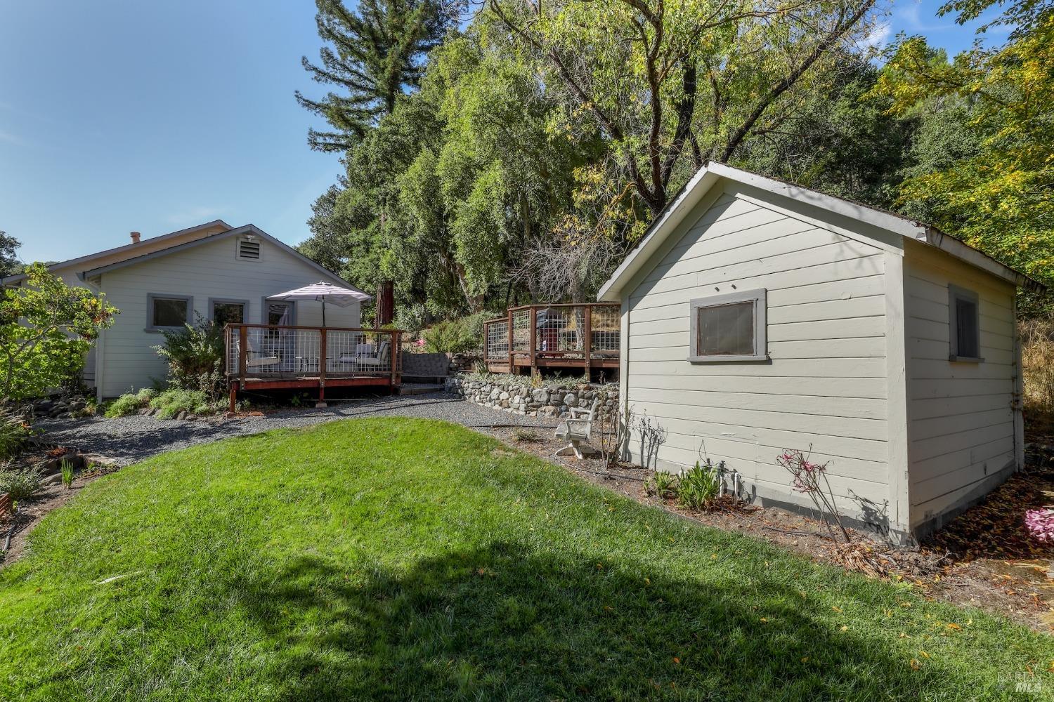 5047 Sonoma Mountain Rd