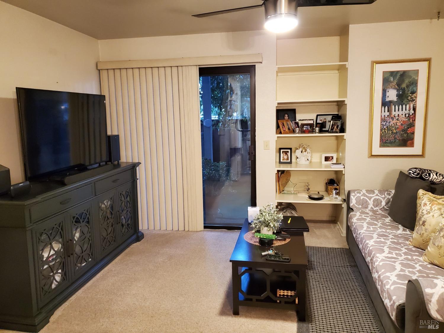 2167 Meadowbrook Ct #B