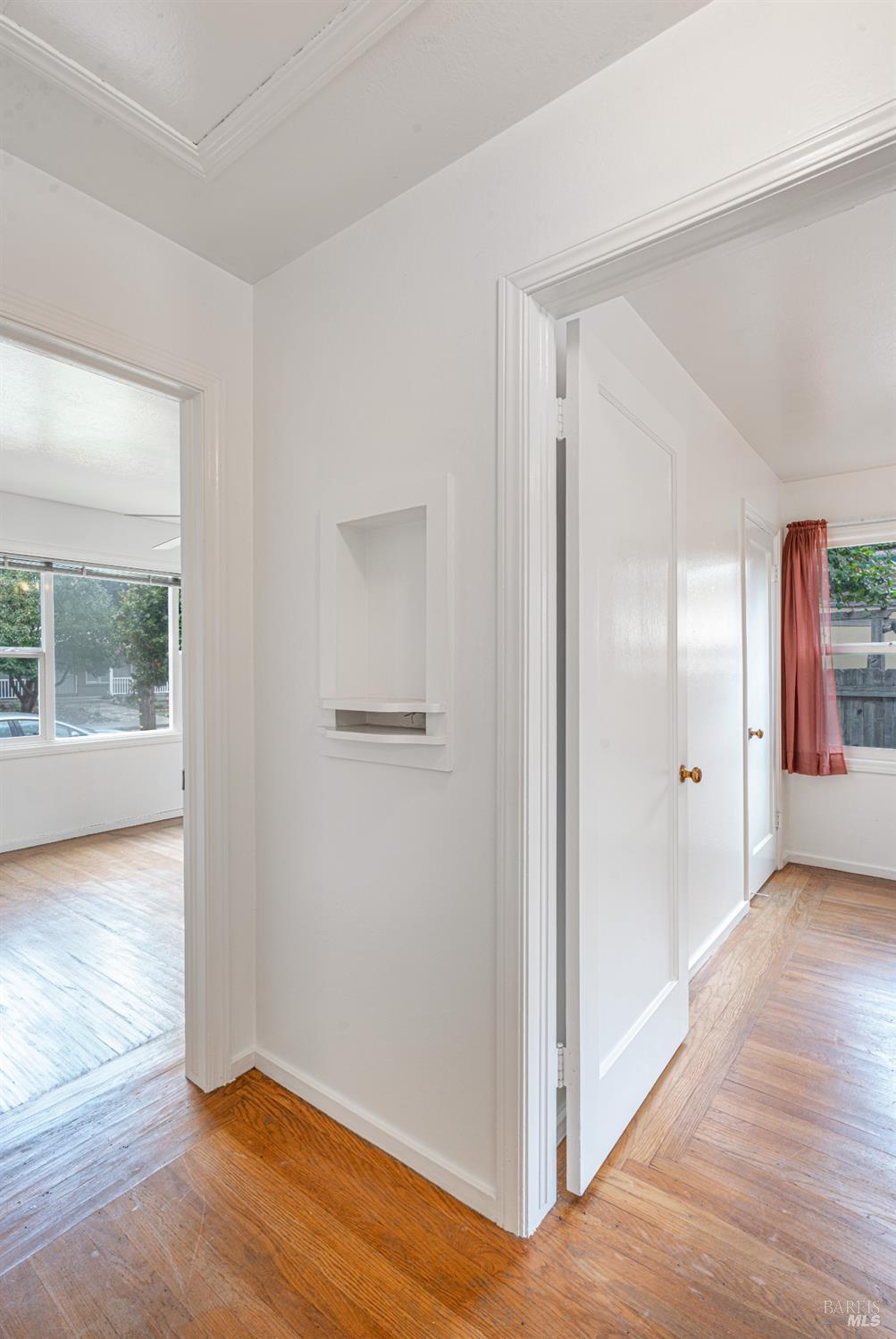 1912 Will Scarlet Ln