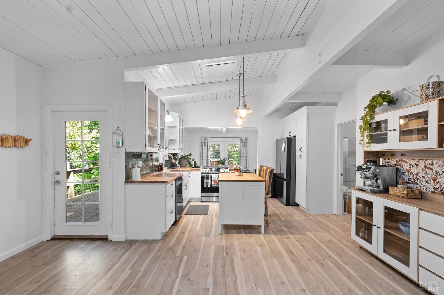 15521 Old Cazadero Rd