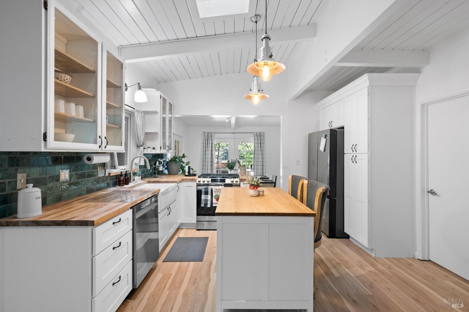 15521 Old Cazadero Rd