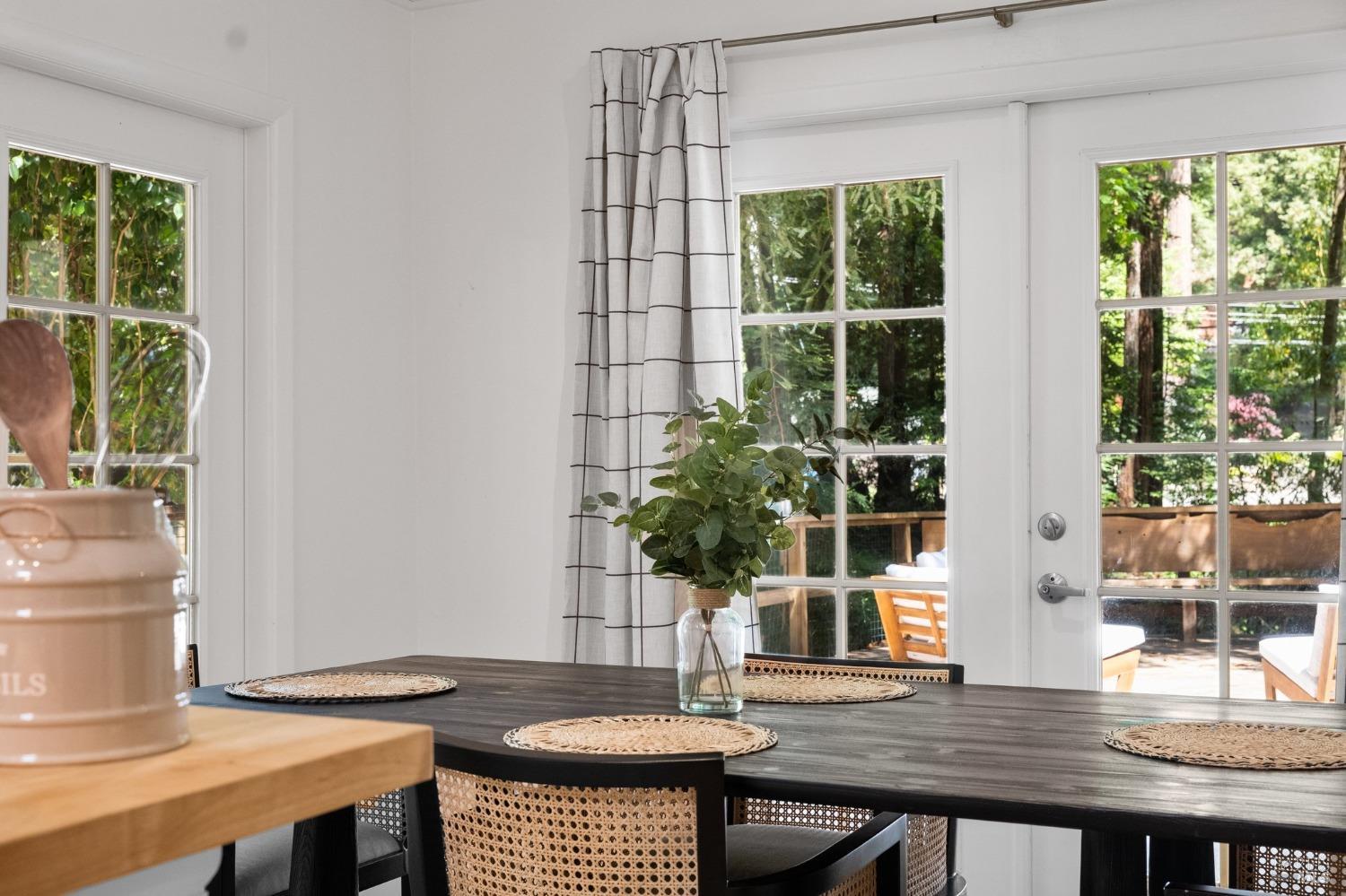 15521 Old Cazadero Rd