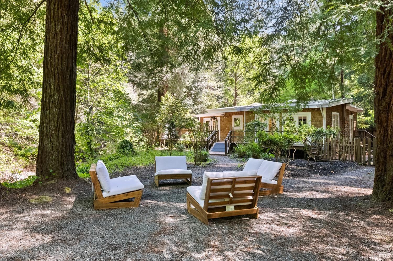 15521 Old Cazadero Rd