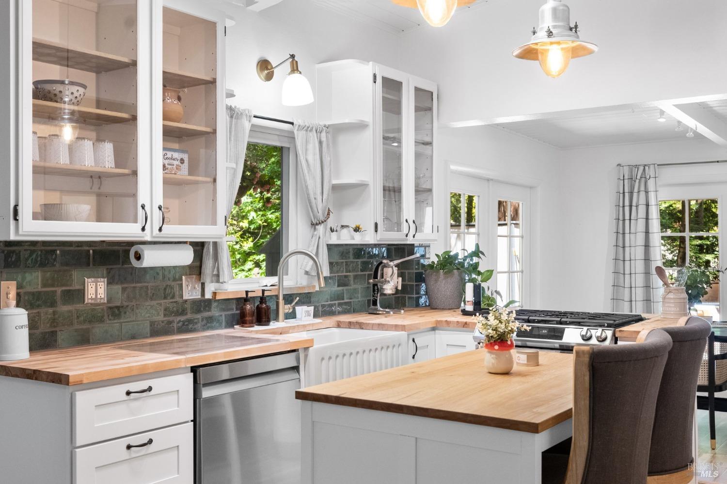 15521 Old Cazadero Rd