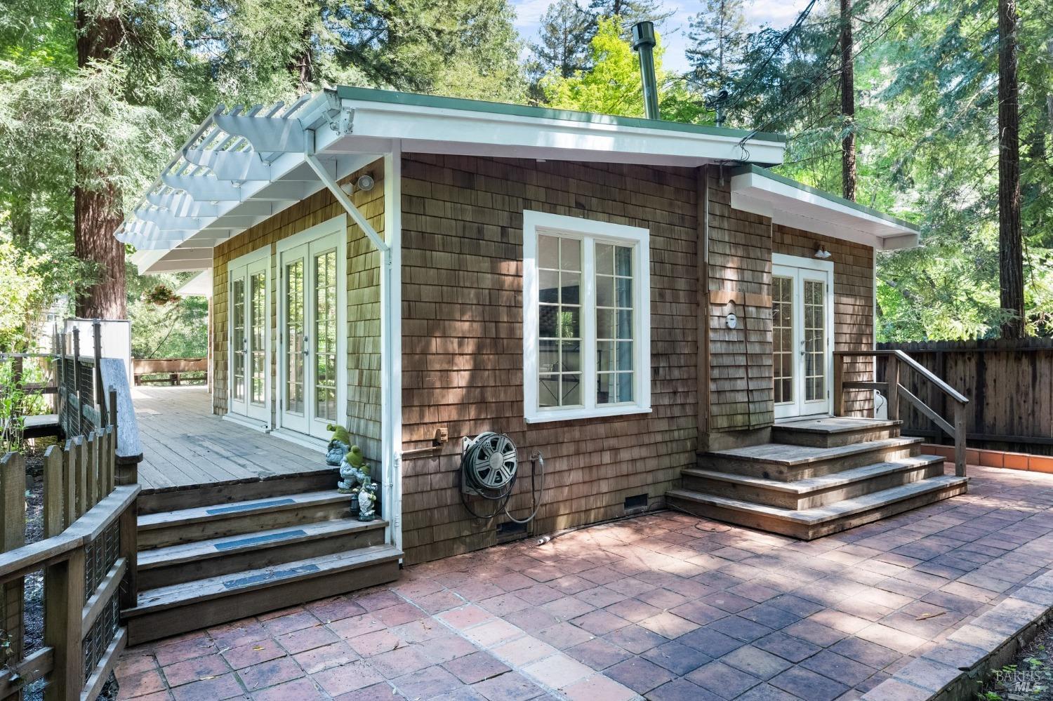 15521 Old Cazadero Rd