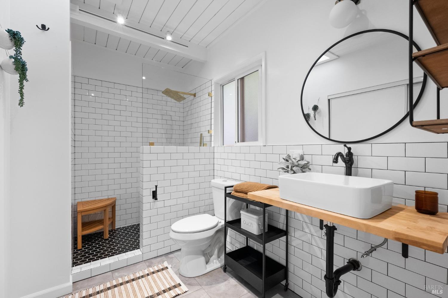 15521 Old Cazadero Rd