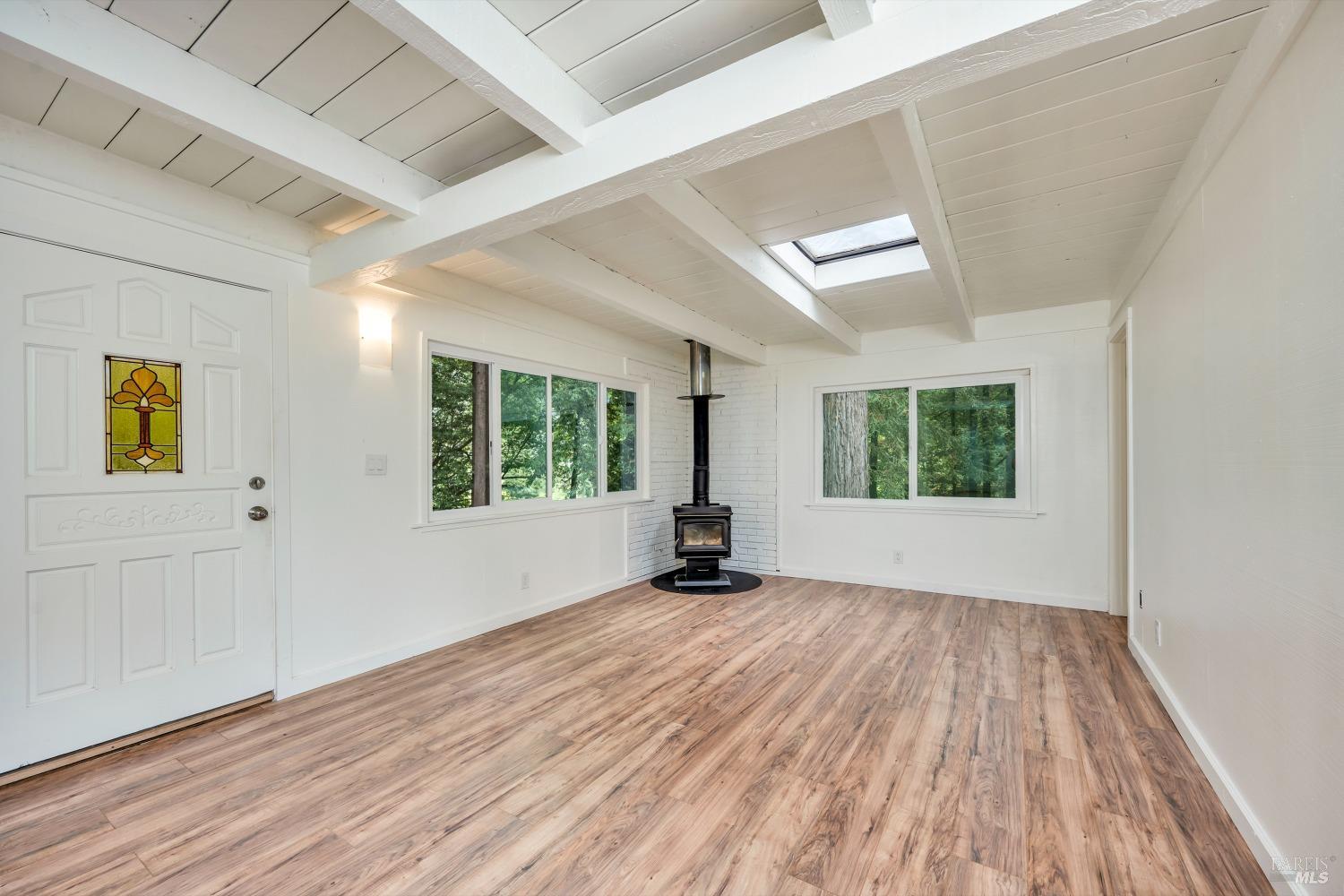 485 Cazadero Highway