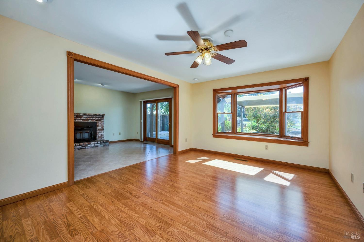 4950 Everglade Drive