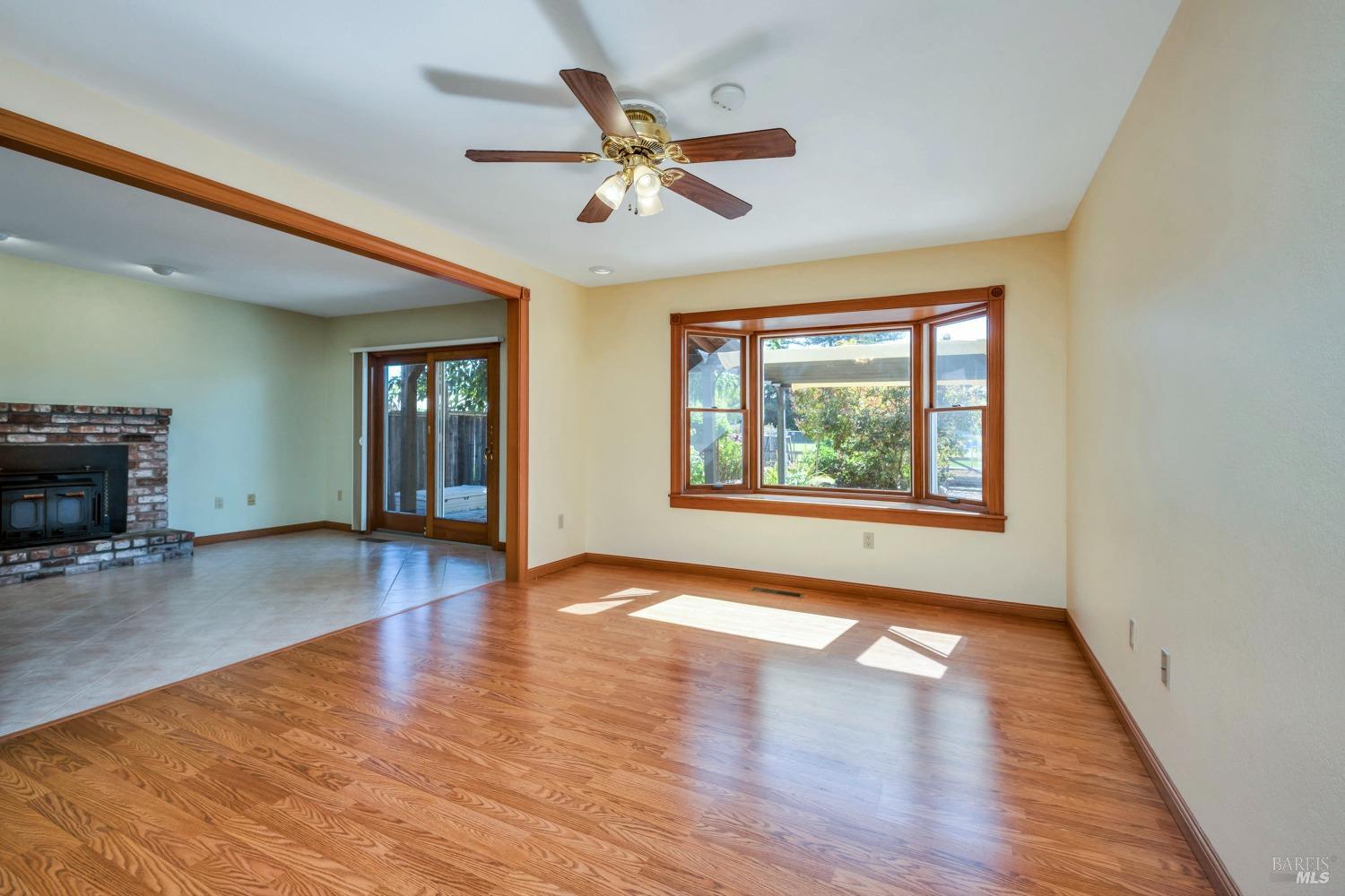 4950 Everglade Drive