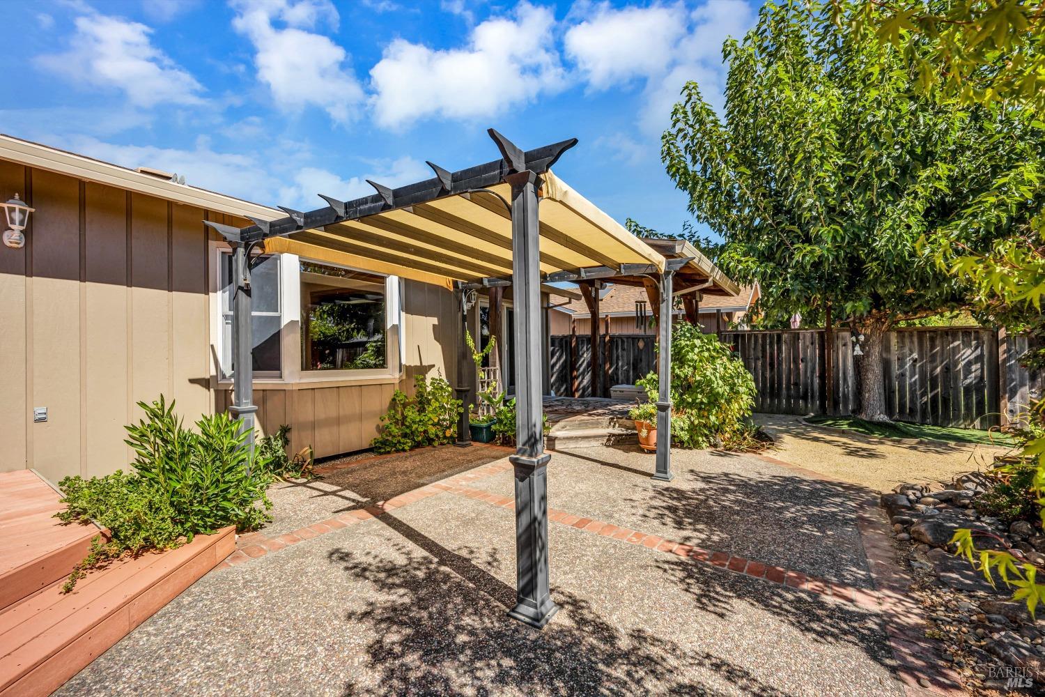 4950 Everglade Drive