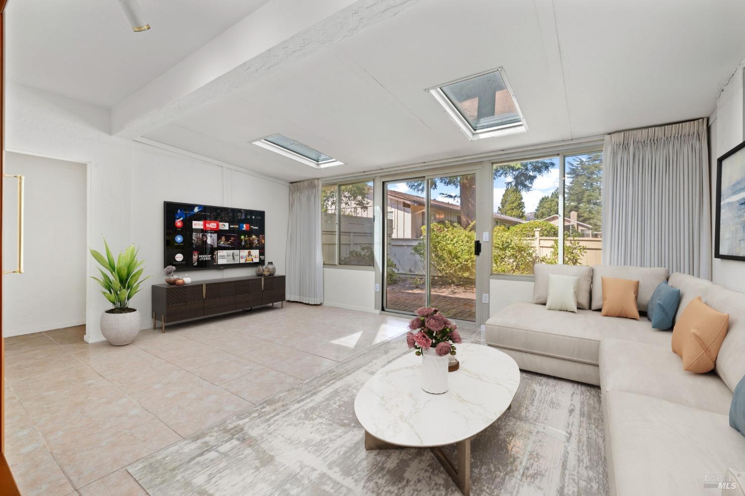 6585 Stone Bridge Rd