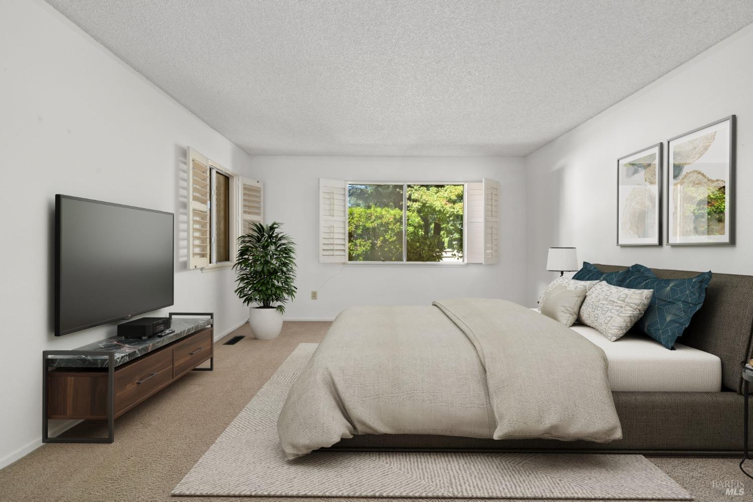 6585 Stone Bridge Rd