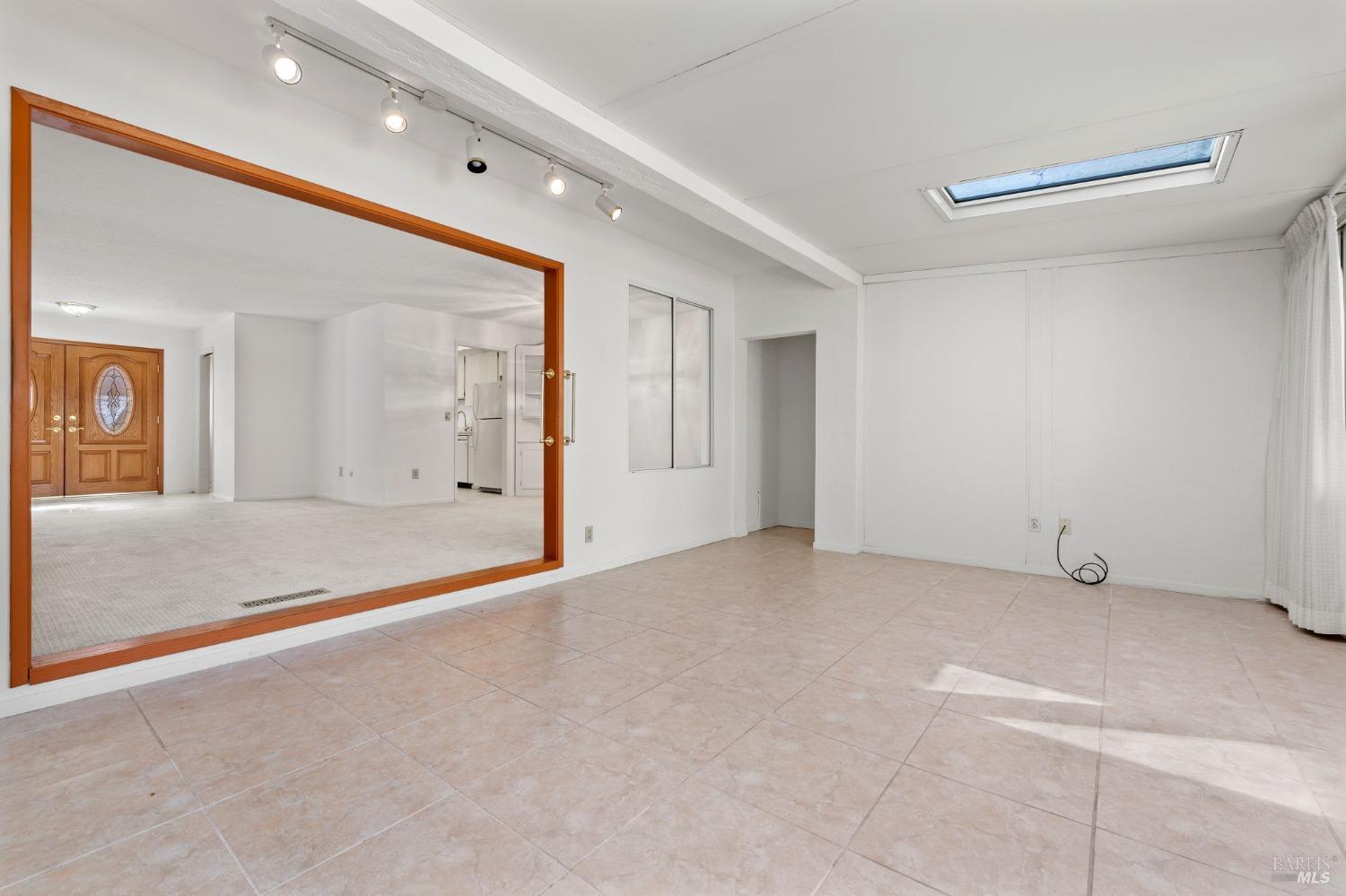 6585 Stone Bridge Rd