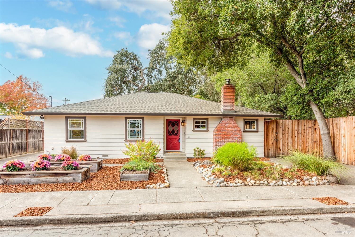 2417 Meyers Dr