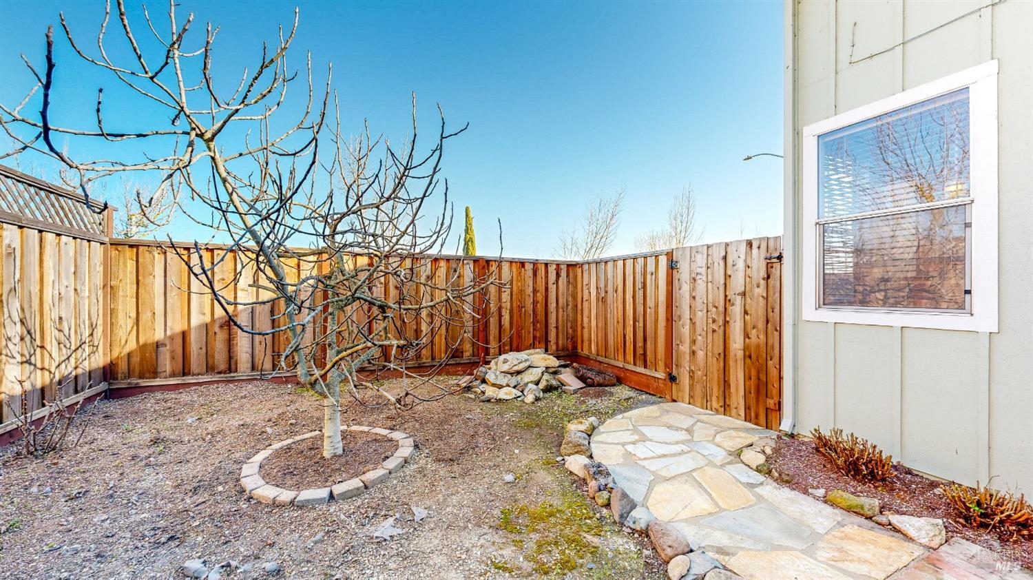 3924 Match Point Ave