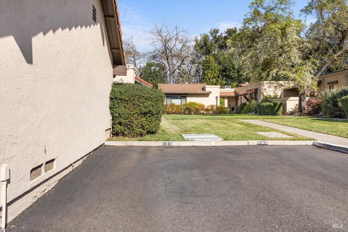 123 La Mancha Dr