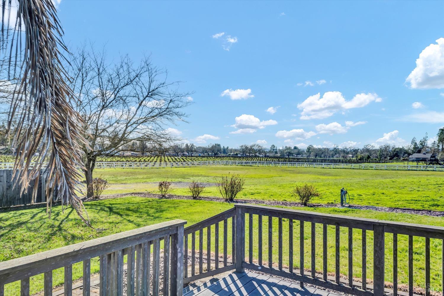 1633 Willowside Road