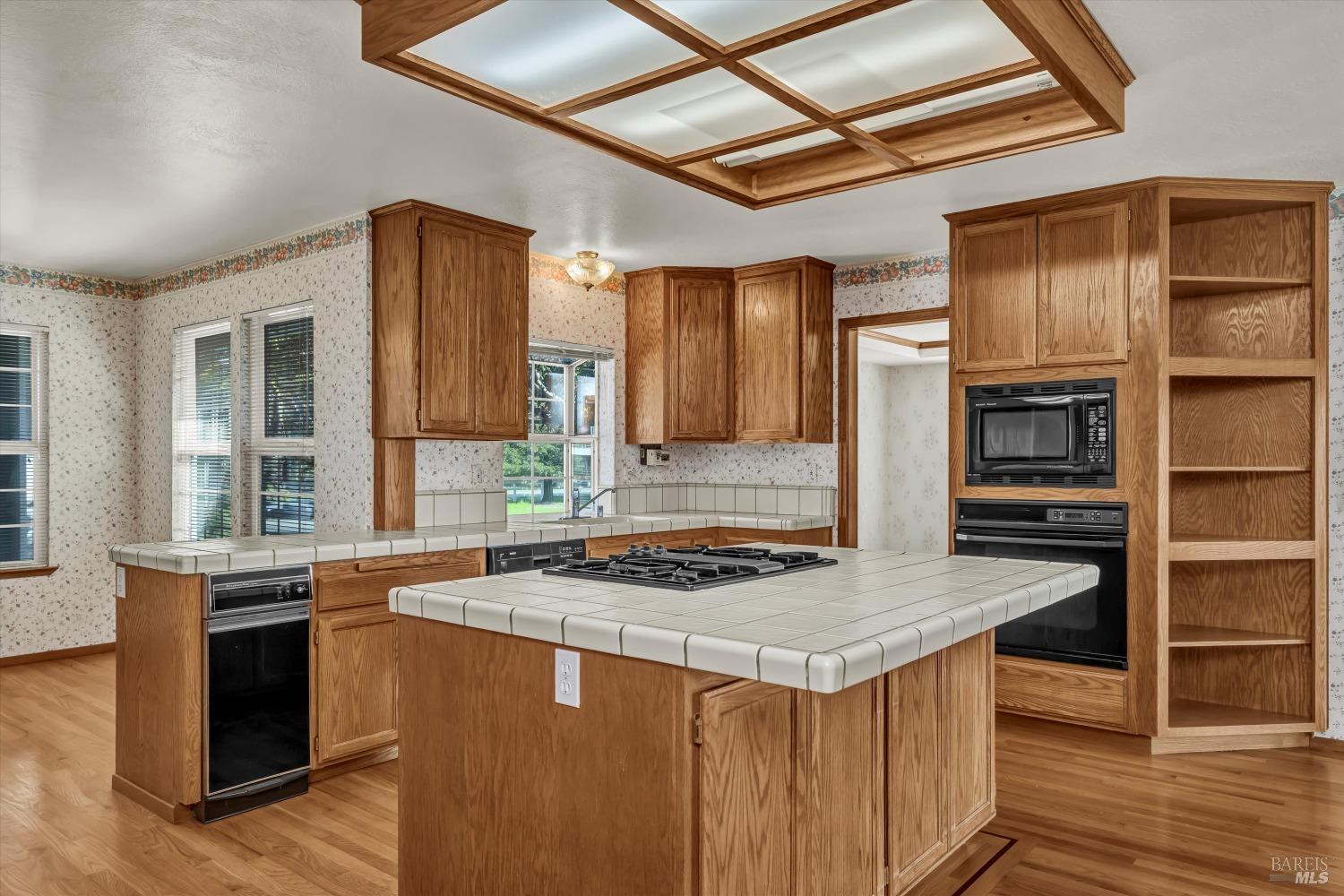 1633 Willowside Road