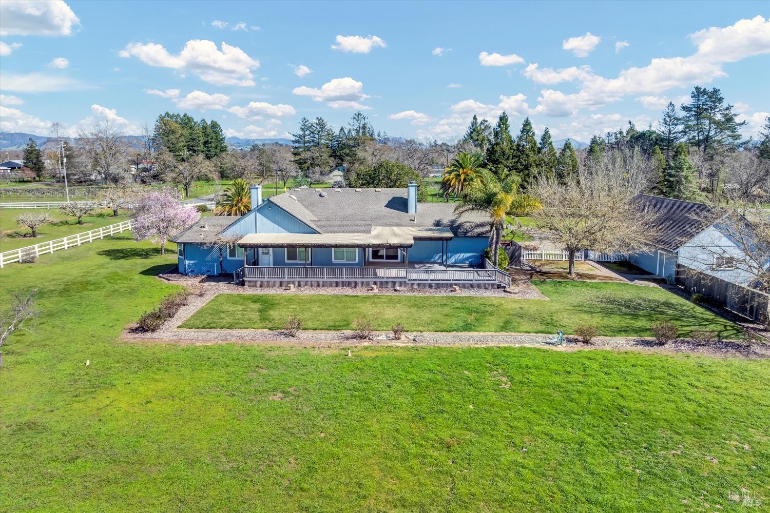 1633 Willowside Road