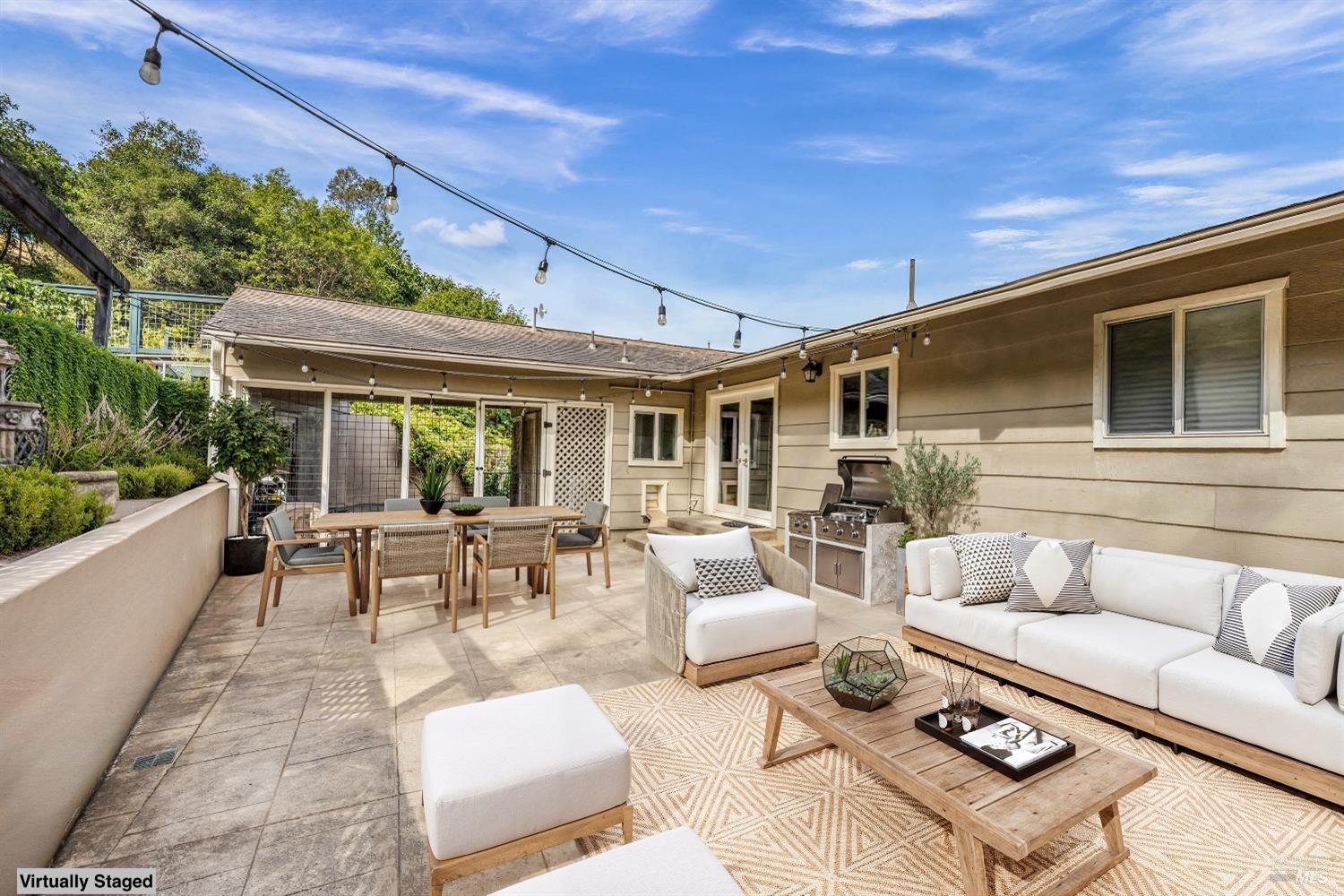 1389 Canyon Road