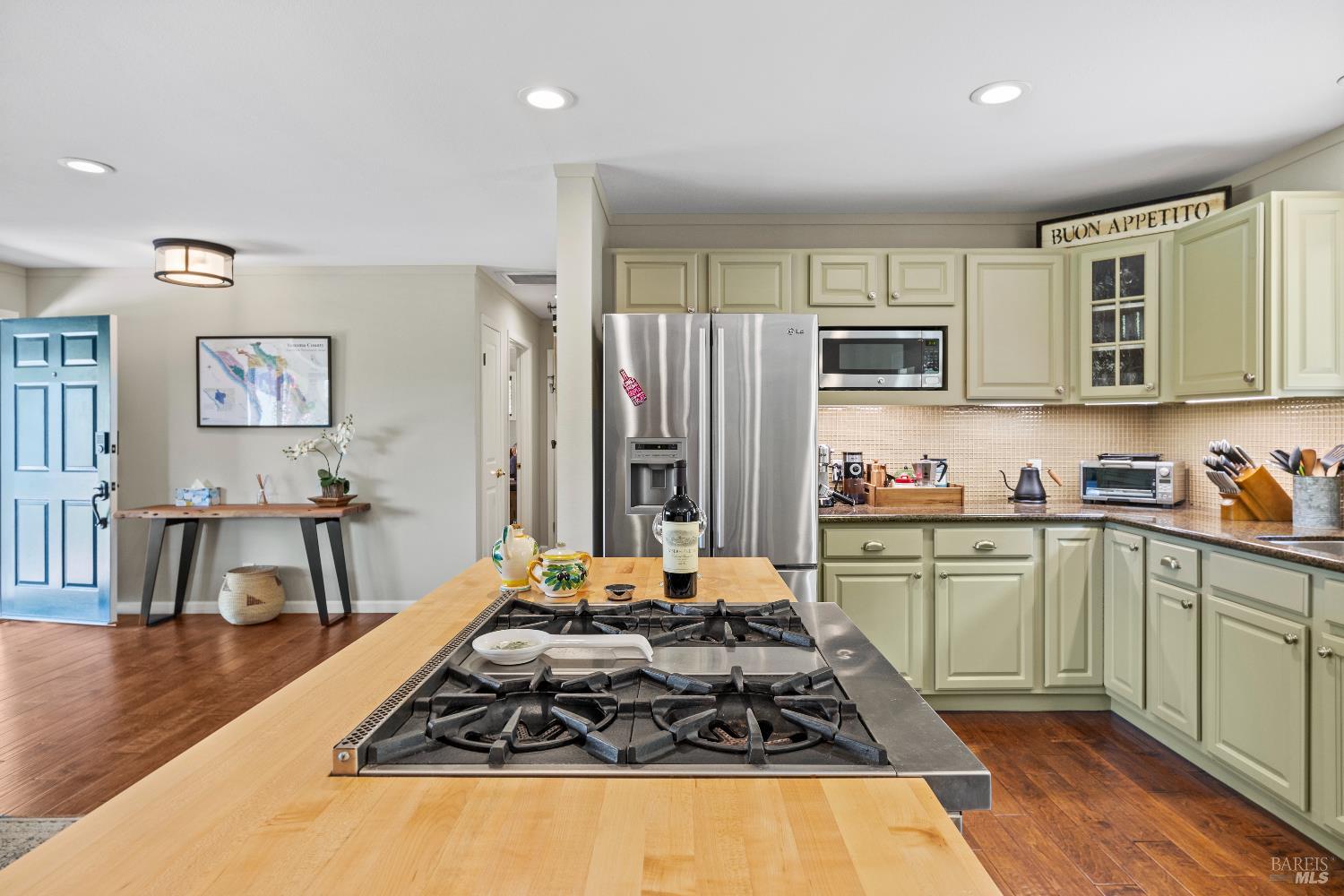 1389 Canyon Road