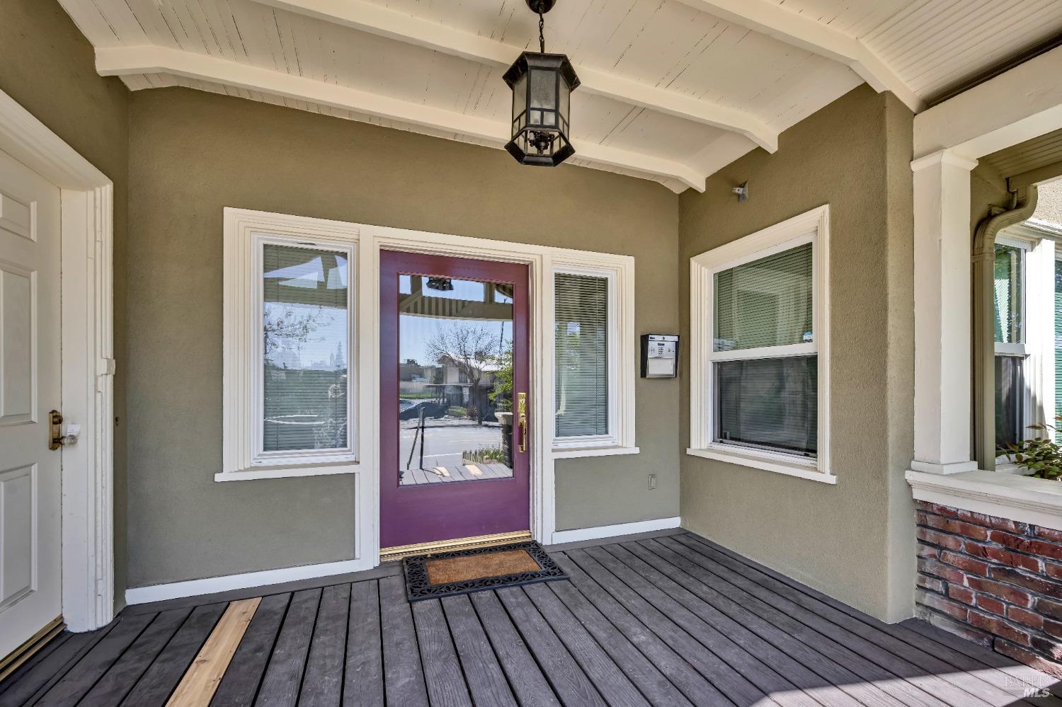 312 Washington Street