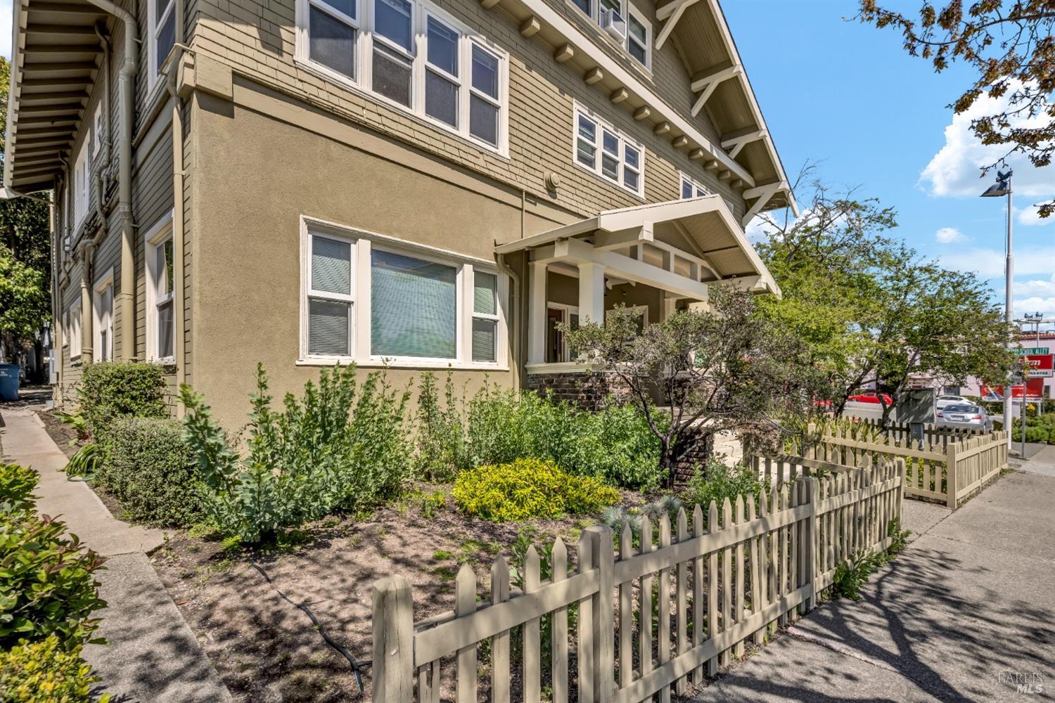 312 Washington Street