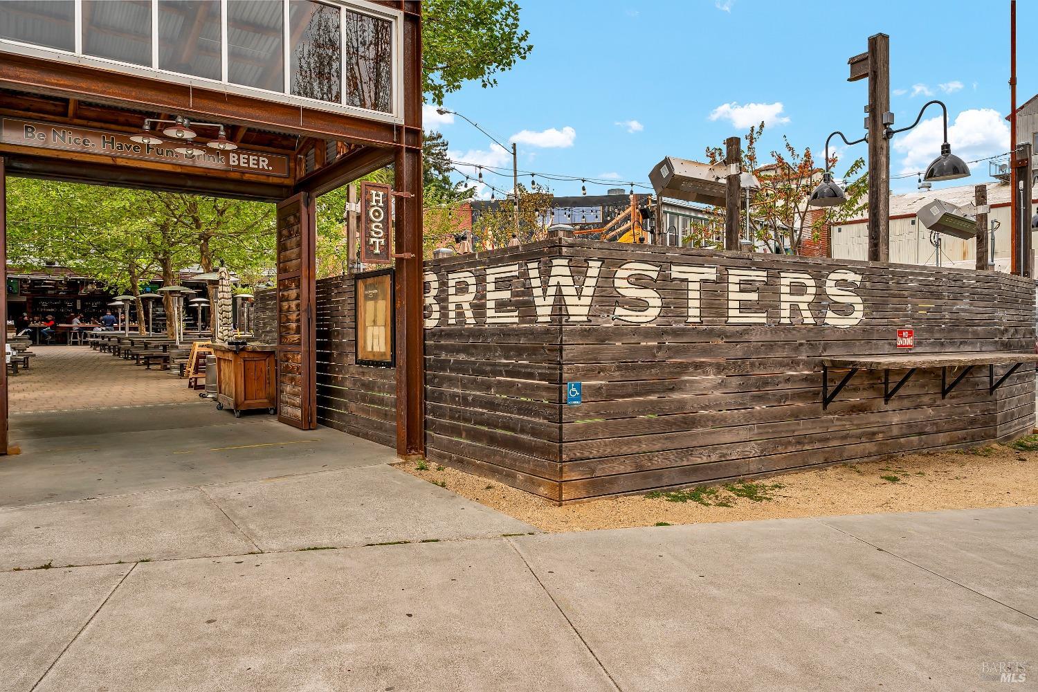 312 Washington Street