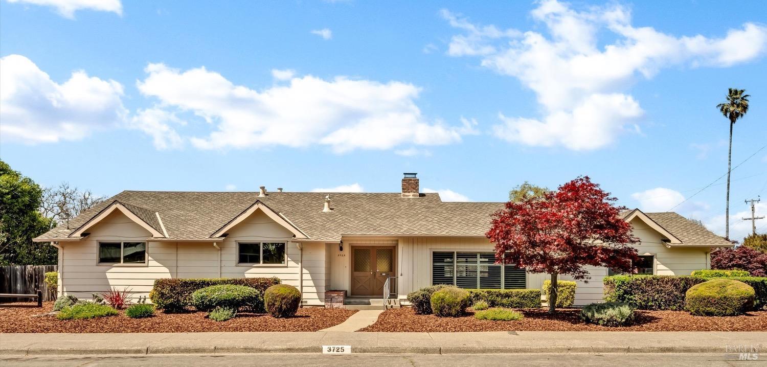 3725 Evergreen Rd