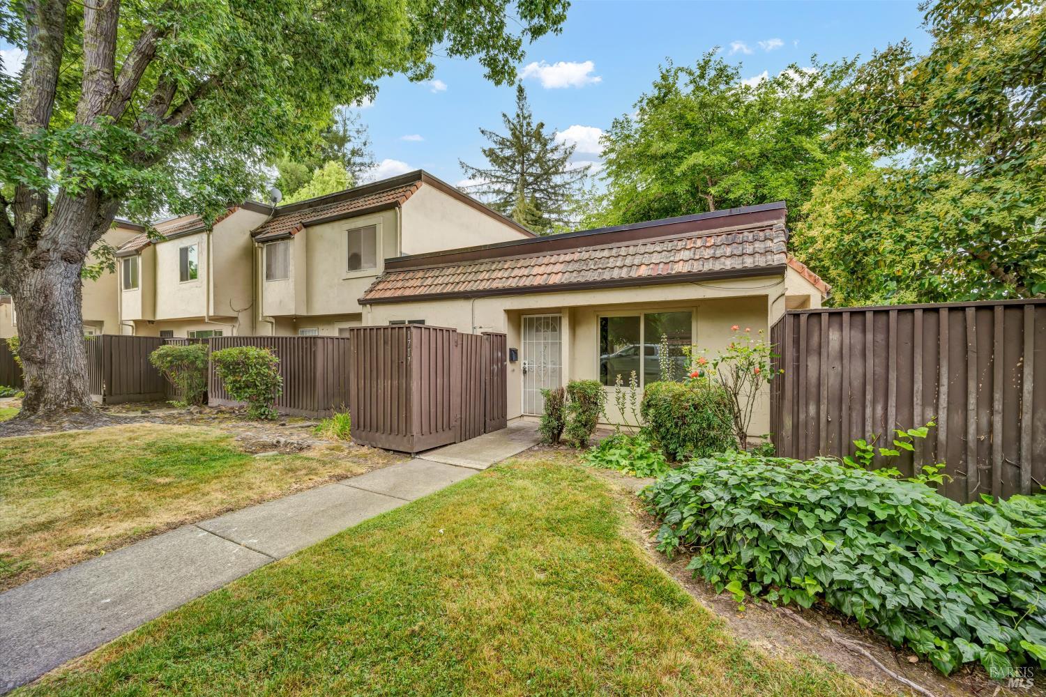 1717 Las Raposas Ct