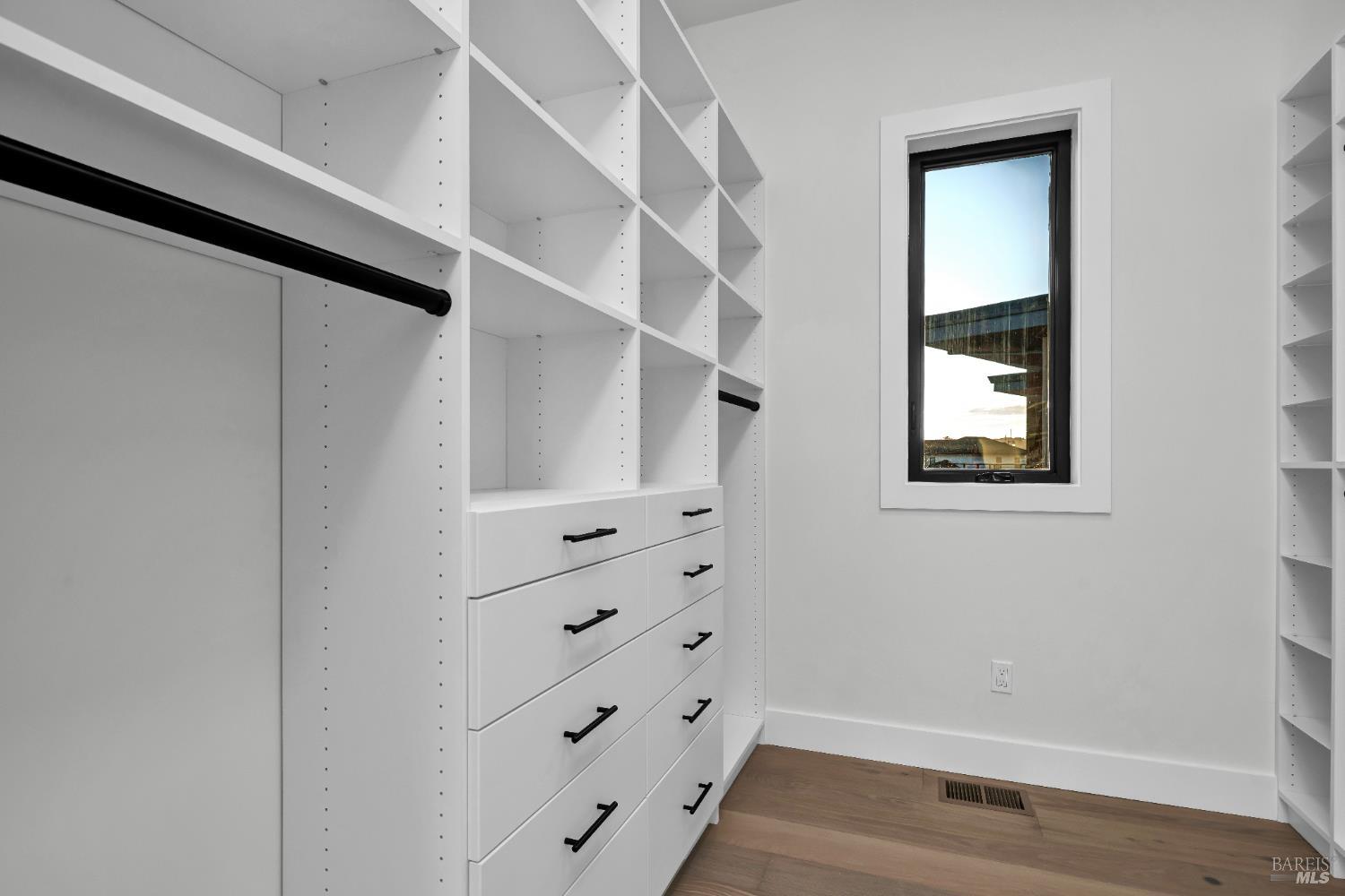 2011 Long Leaf Court