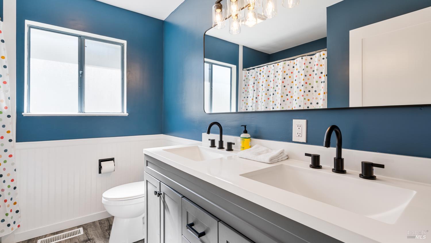 7826 Brookside Avenue