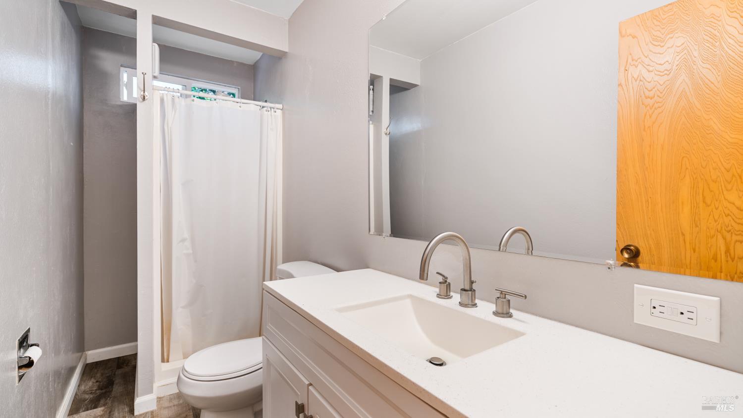 7826 Brookside Avenue