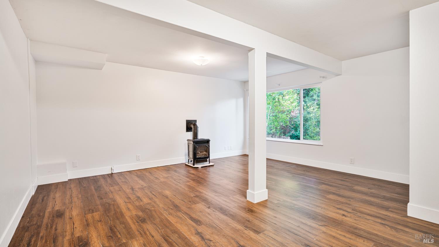 7826 Brookside Avenue