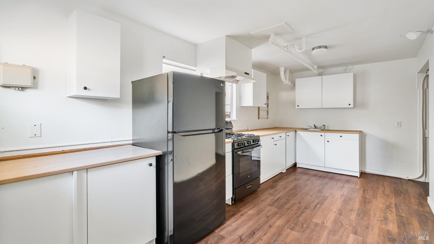 7826 Brookside Avenue