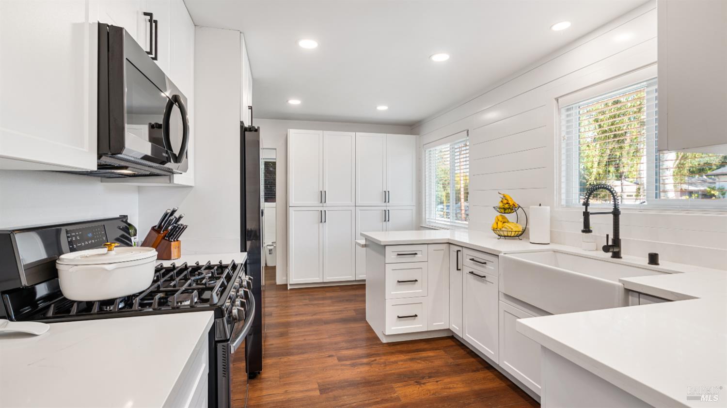 7826 Brookside Avenue